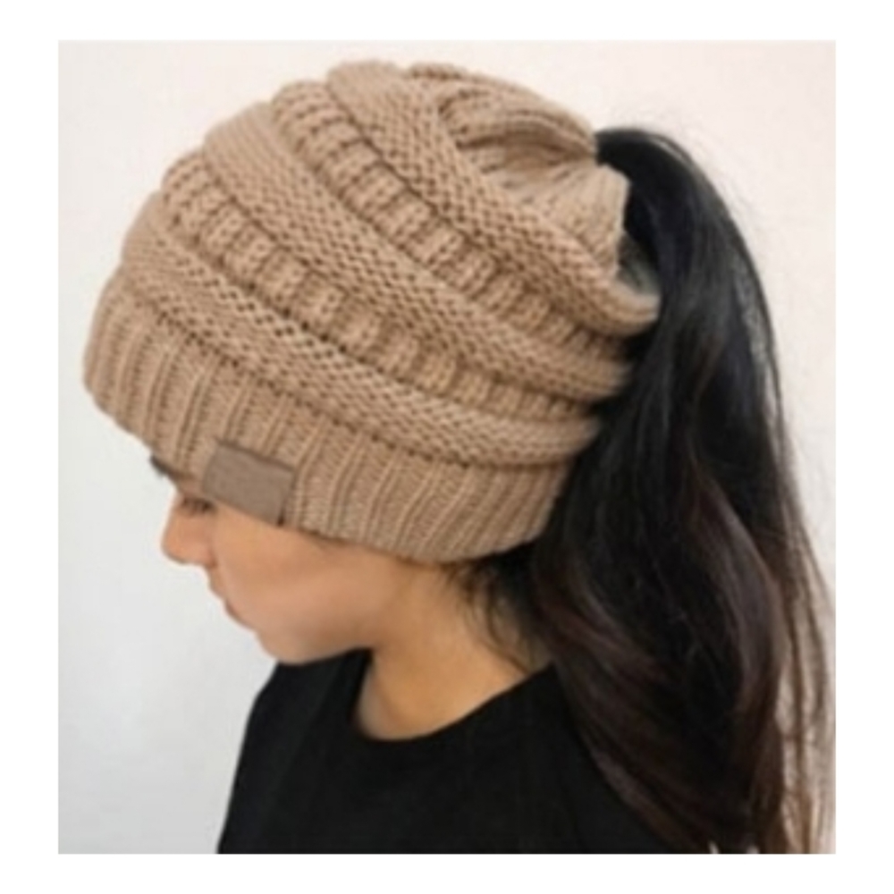 Messy Bun Beanie Hat With Bun/Ponytail Hole At Top OSFA TAN BEIGE - Picture 4 of 4